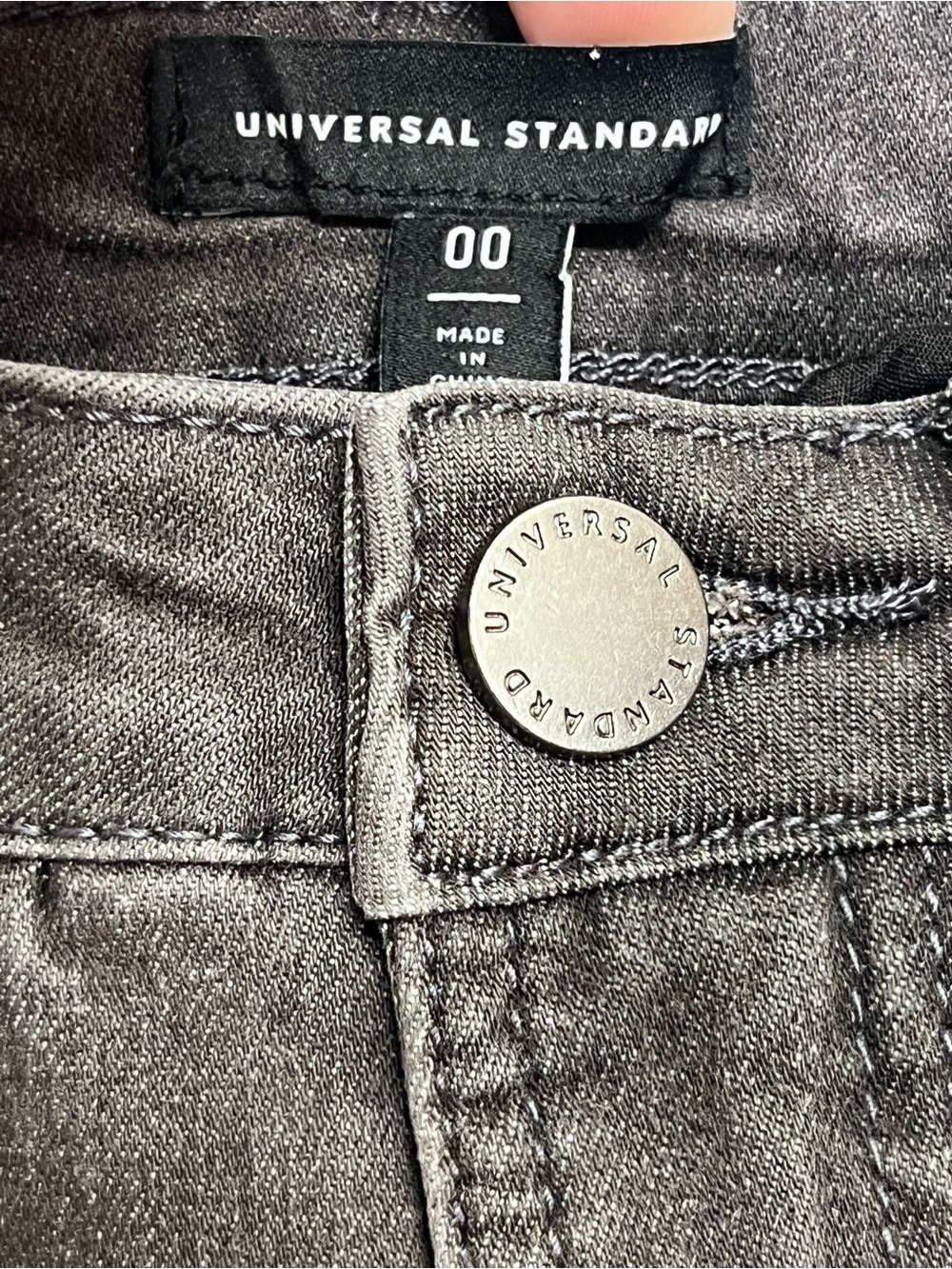 Universal Standard Vintage Logan High Rise - Picture 5 of 11